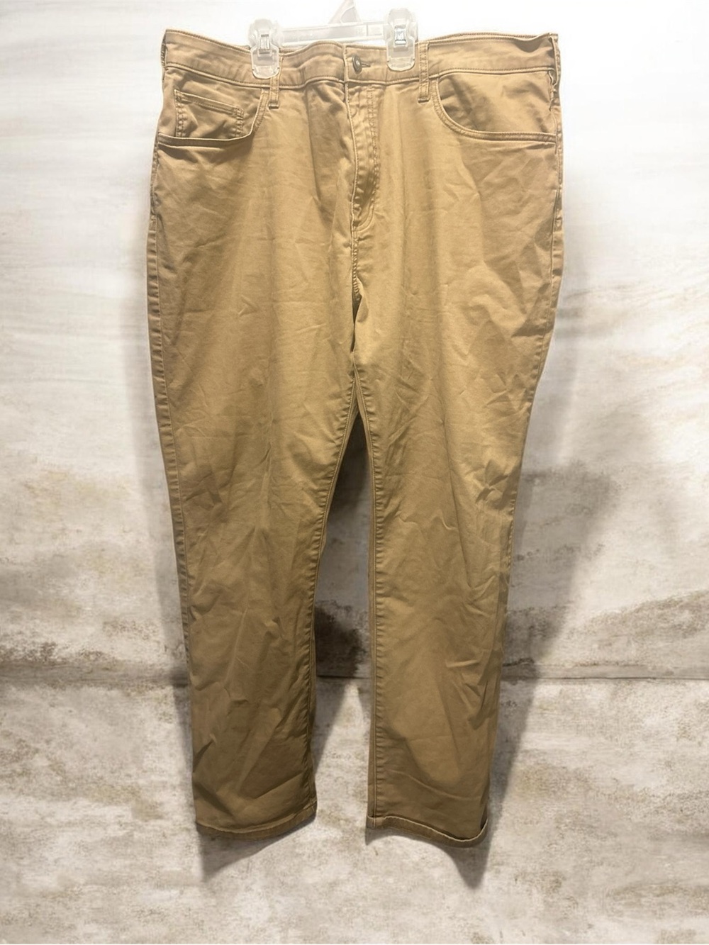 Goodfellow Men's Chino Pants Khaki Athletic Tapered Fit Slacks 40x30